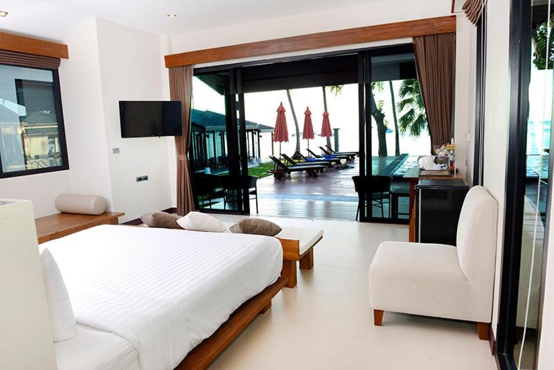 Samui Mermaid Beachfront Praia de Bang Rak Quarto foto