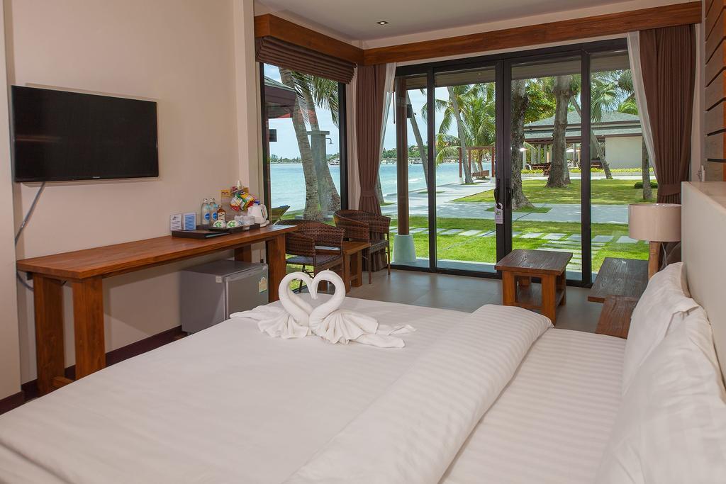 Samui Mermaid Beachfront Praia de Bang Rak Exterior foto