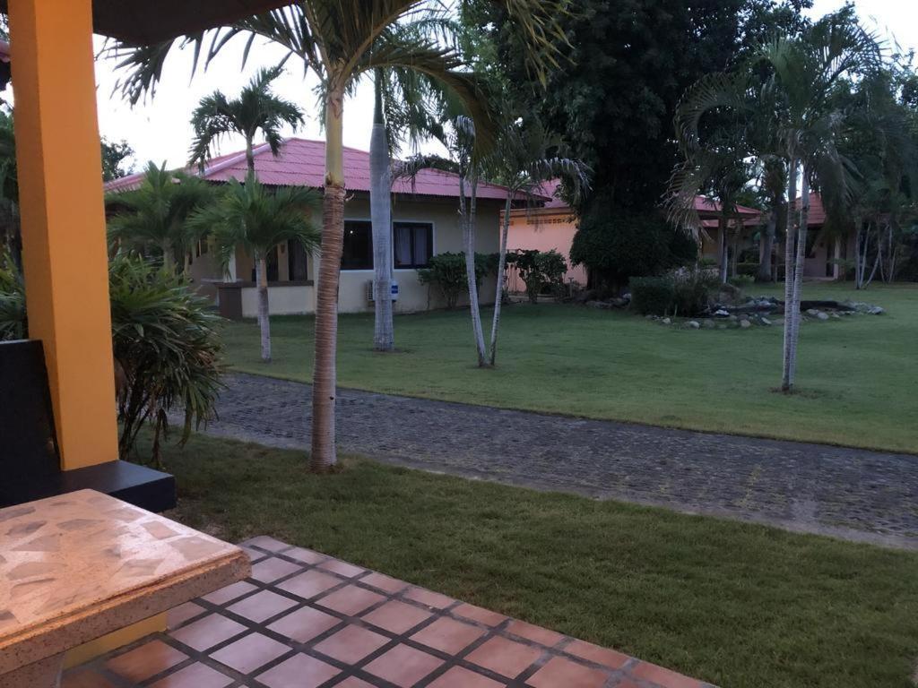 Samui Mermaid Beachfront Praia de Bang Rak Exterior foto